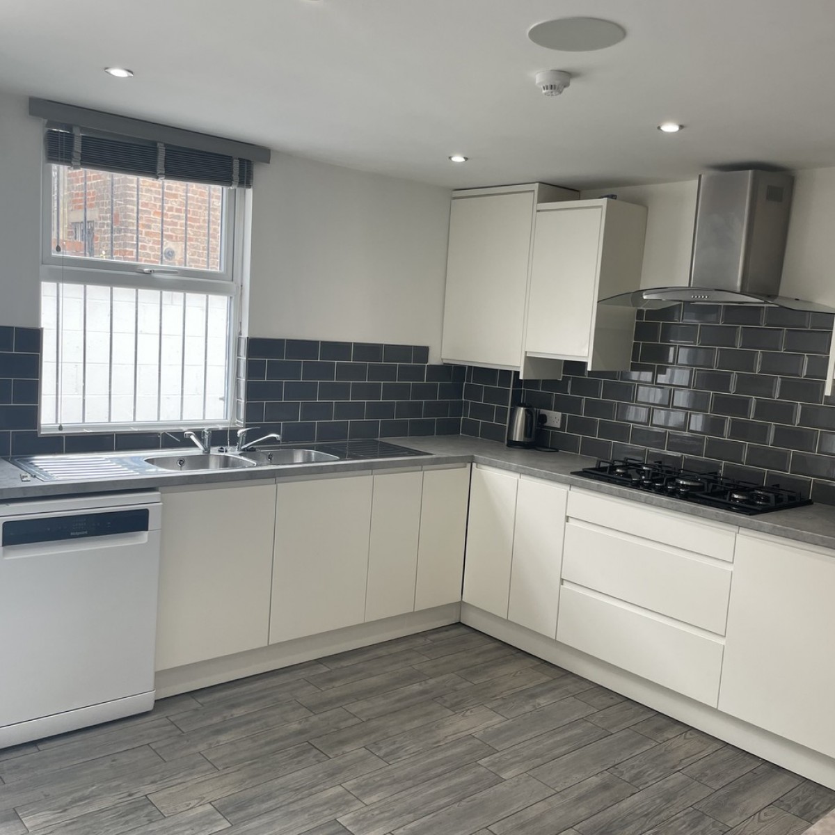 Images for Romer Road, Kensington, Liverpool EAID:f19b2b8dd2d922af2053e08aeaa83c02 BID:1