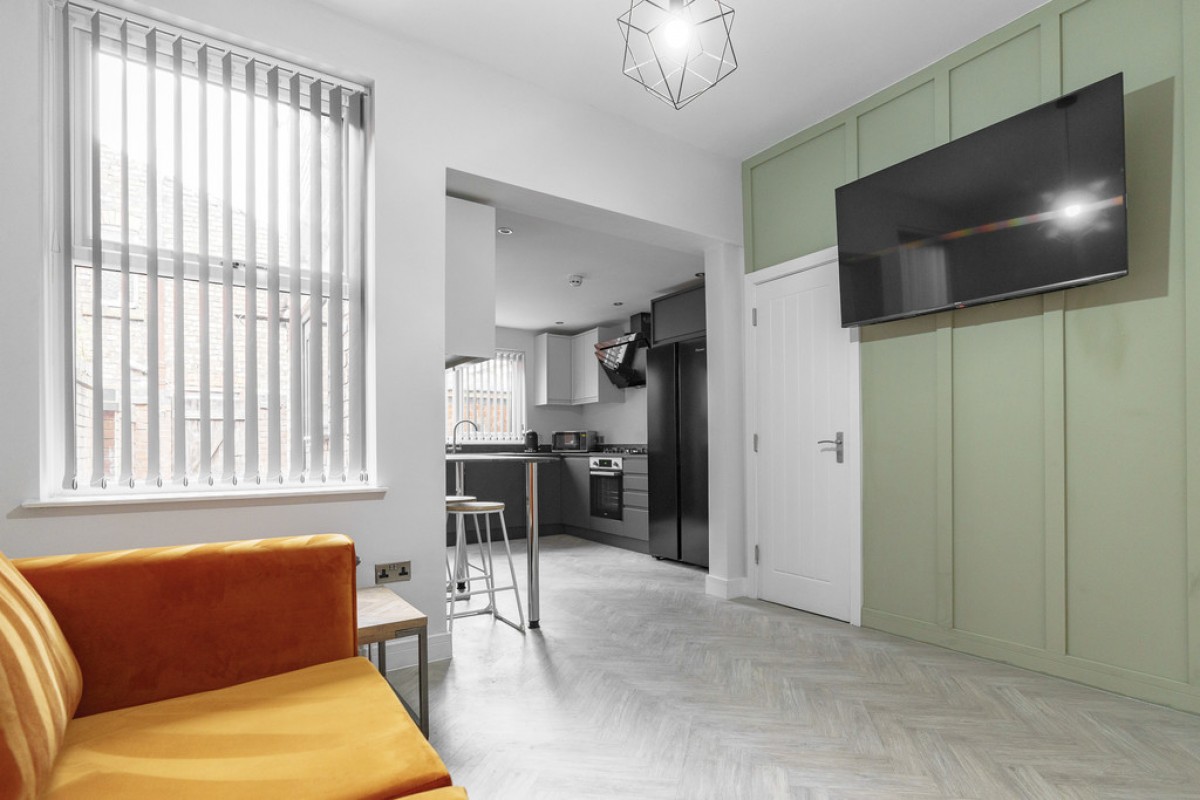 Images for 161 Molyneux Road EAID:f19b2b8dd2d922af2053e08aeaa83c02 BID:1