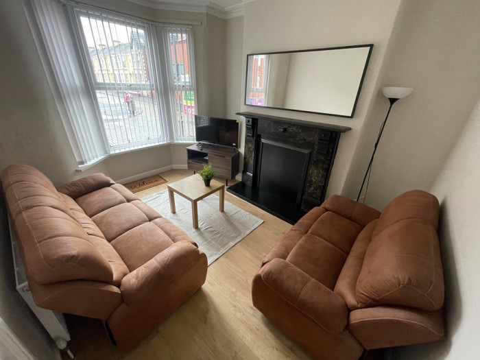 View Full Details for Edinburgh Road, Kensington, Liverpool - EAID:f19b2b8dd2d922af2053e08aeaa83c02, BID:1