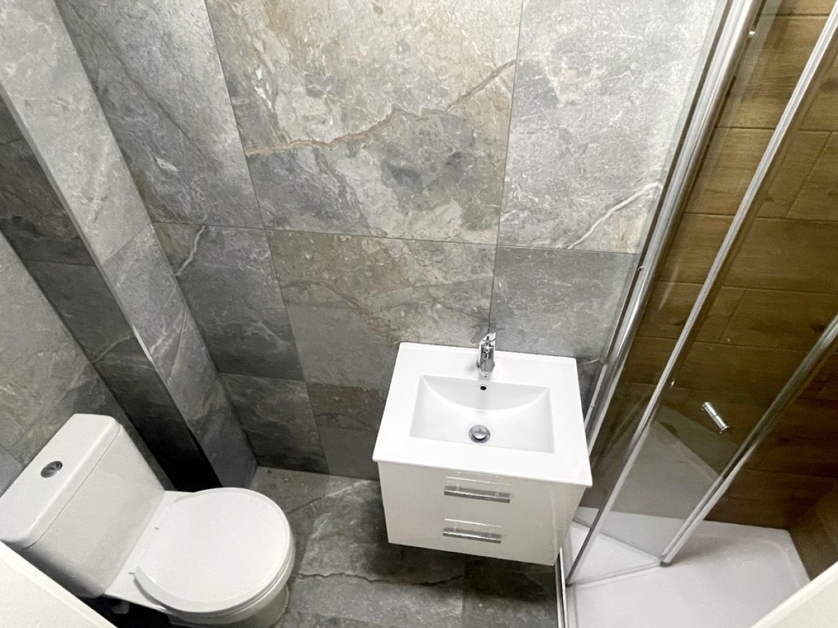 Images for 76 Holt Road EAID:f19b2b8dd2d922af2053e08aeaa83c02 BID:1