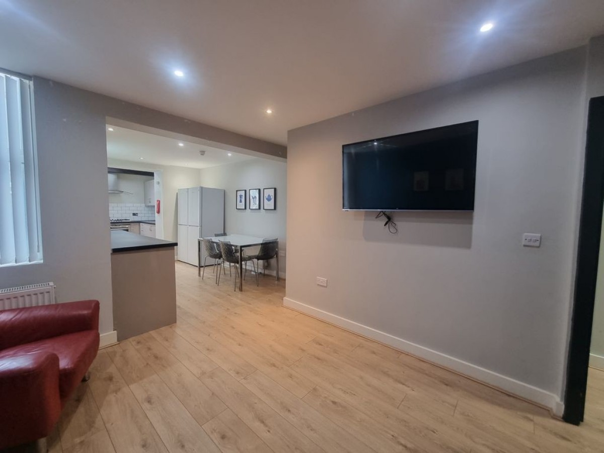 Images for 79 Romer Road EAID:f19b2b8dd2d922af2053e08aeaa83c02 BID:1