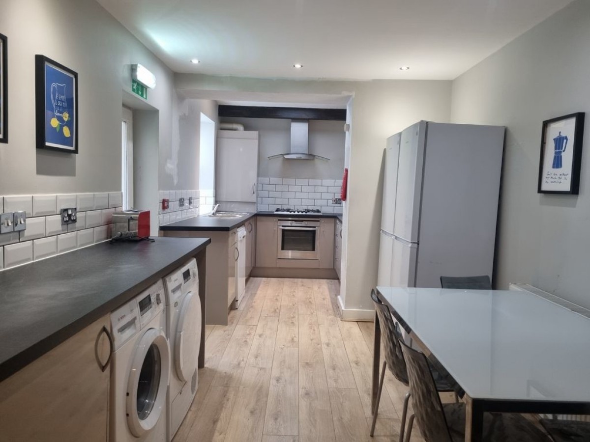 Images for 79 Romer Road EAID:f19b2b8dd2d922af2053e08aeaa83c02 BID:1