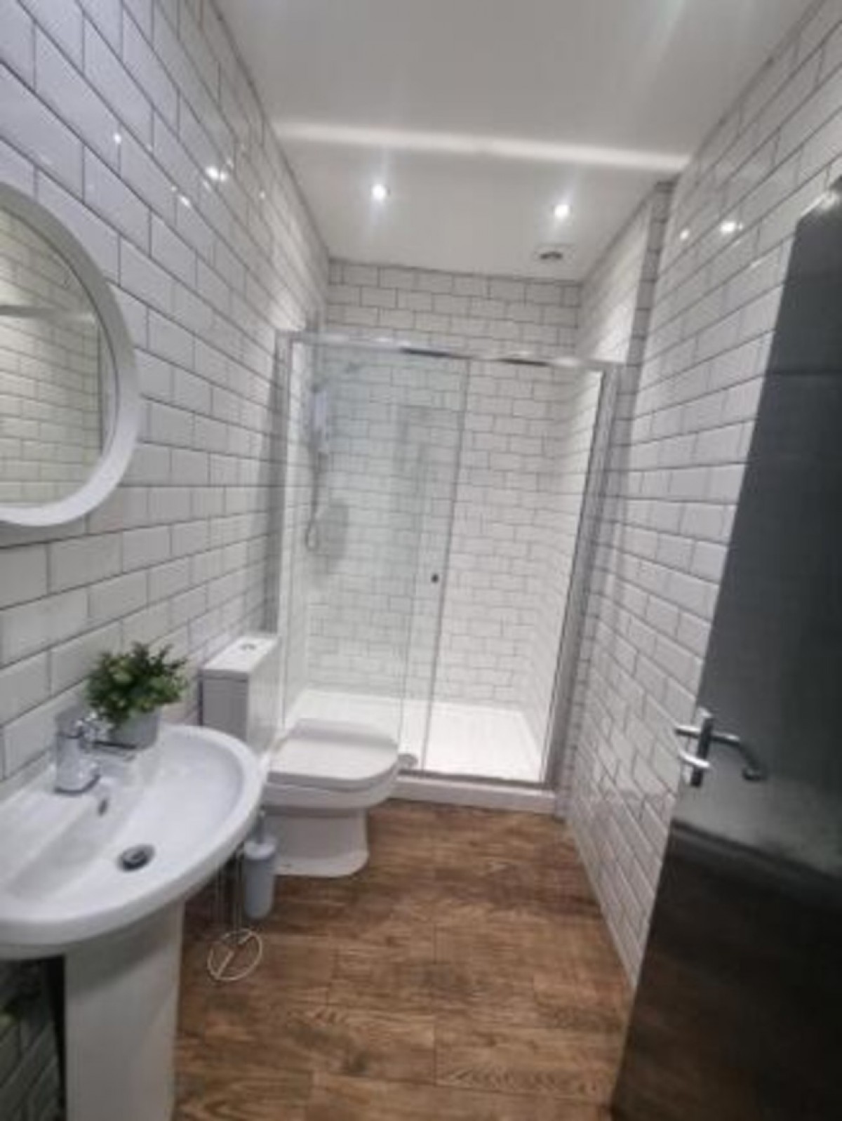 Images for 79 Romer Road EAID:f19b2b8dd2d922af2053e08aeaa83c02 BID:1