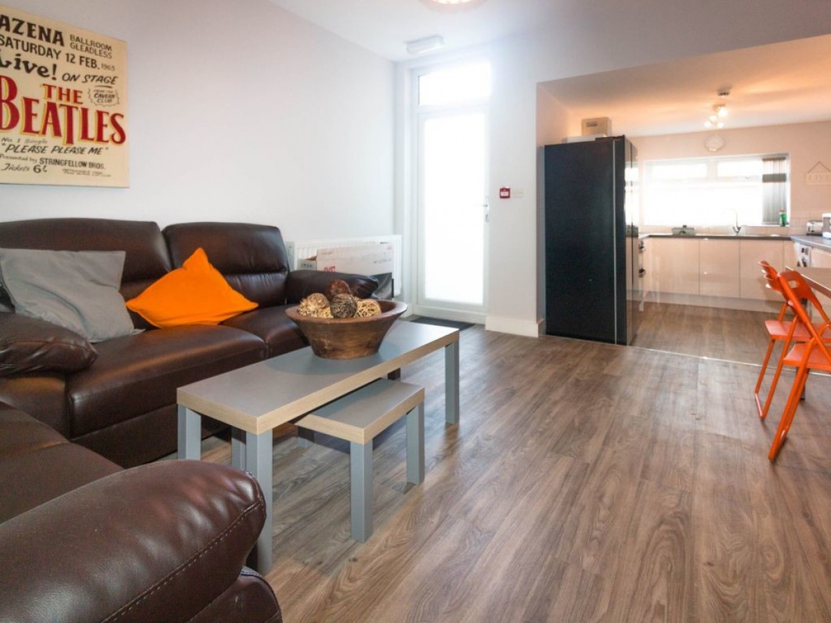 Images for 48 Romer Road EAID:f19b2b8dd2d922af2053e08aeaa83c02 BID:1