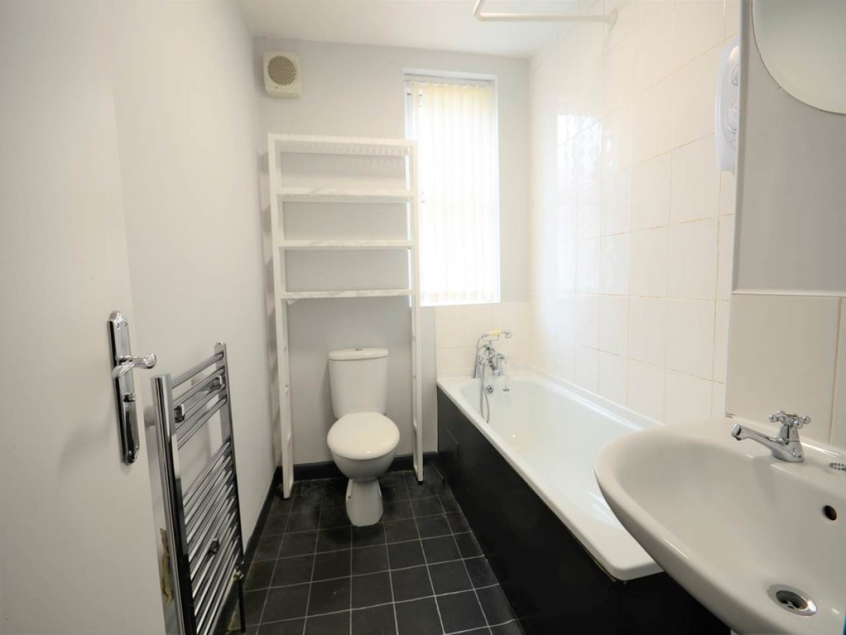 Images for 14 Gainsborough Road EAID:f19b2b8dd2d922af2053e08aeaa83c02 BID:1