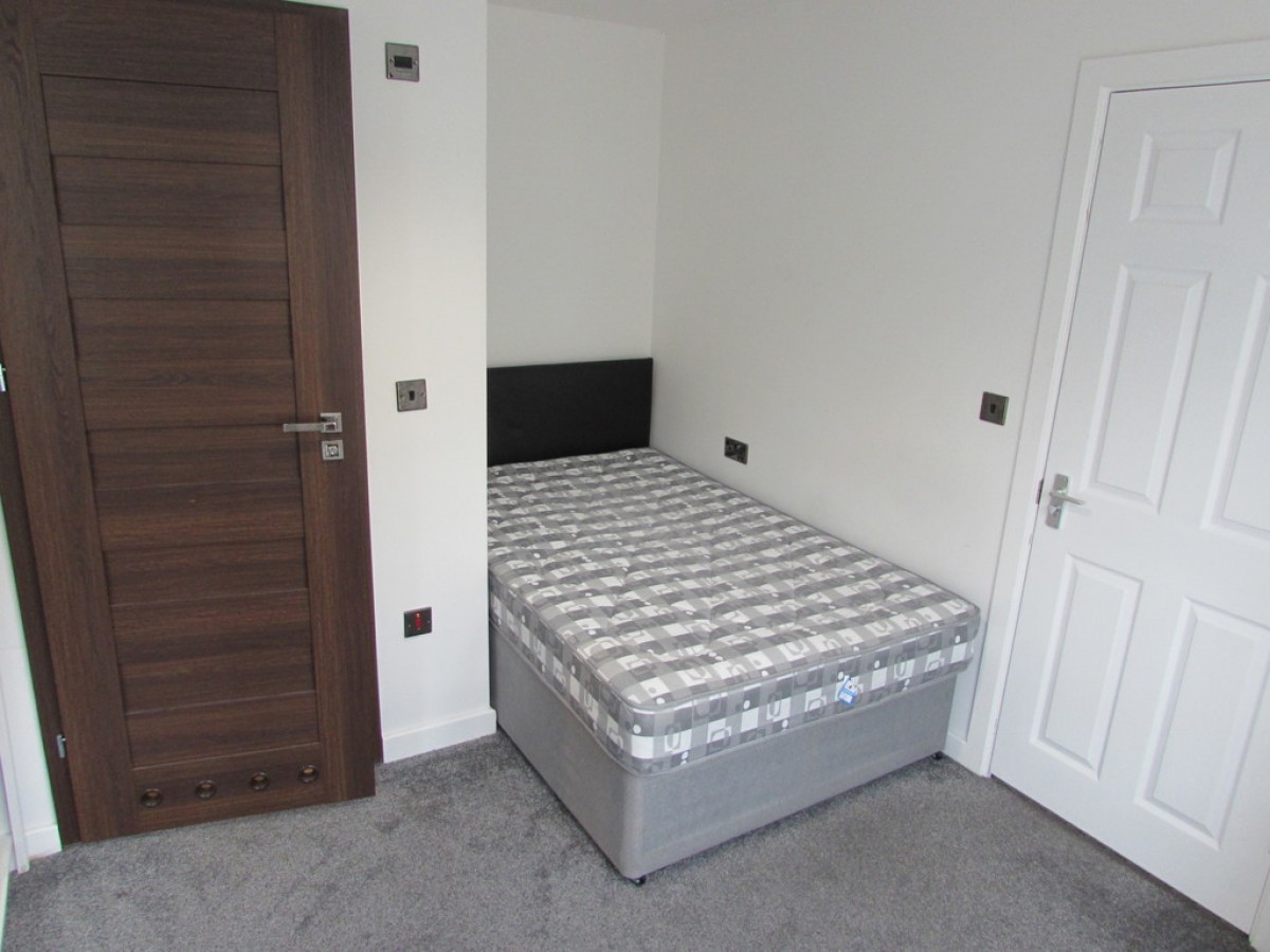 Images for Adelaide Road, Kensington, Liverpool EAID:f19b2b8dd2d922af2053e08aeaa83c02 BID:1