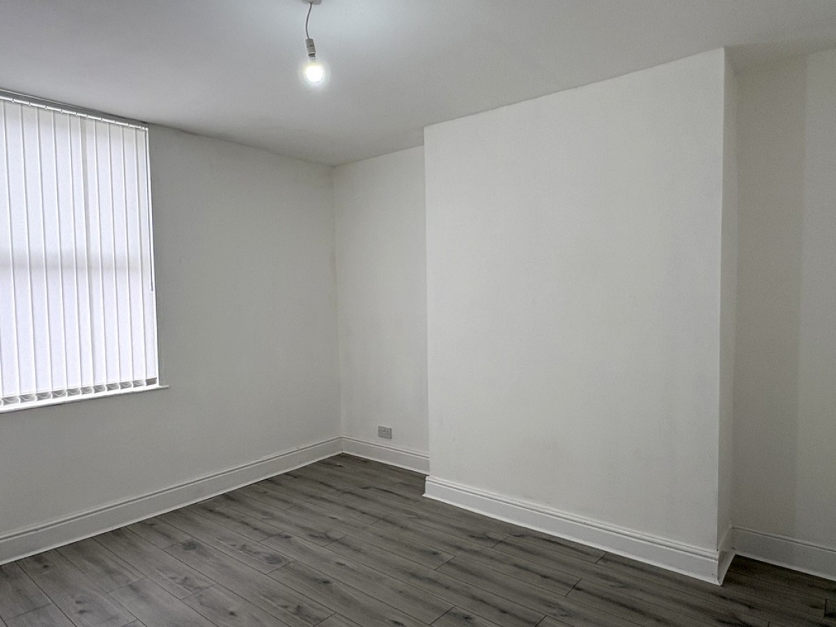Images for 100 Gainsborough Road EAID:f19b2b8dd2d922af2053e08aeaa83c02 BID:1