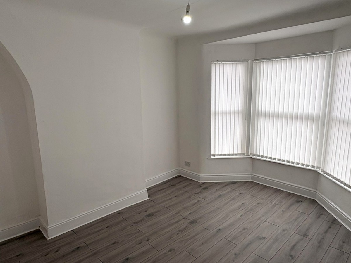 Images for 100 Gainsborough Road EAID:f19b2b8dd2d922af2053e08aeaa83c02 BID:1